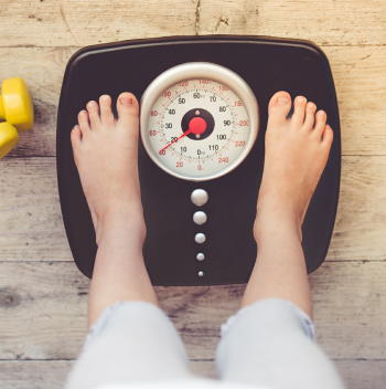 女性では中年期の「体重の増加・減少」の両方で脳卒中リスクが上昇　男性でも体重増加で心疾患リスクが上昇　JPHC研究