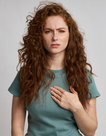 女性の「心臓発作」の症状は男性とどう違う？　女性でも胸痛・発汗・息切れが多い　「性差医療」が必要