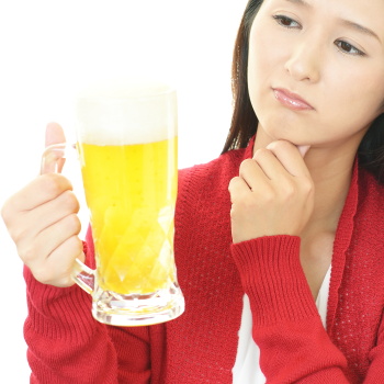 肥満やメタボのある人はアルコールの飲みすぎにご注意　少し飲みすぎただけで肝臓へのダメージは大きい