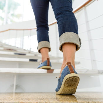 わずか10分の「階段の上り下り」が効果的な運動に　短い時間に集中して運動　心筋梗塞や脳卒中のリスクが低下