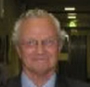 Bruce Wainwright　弁護士